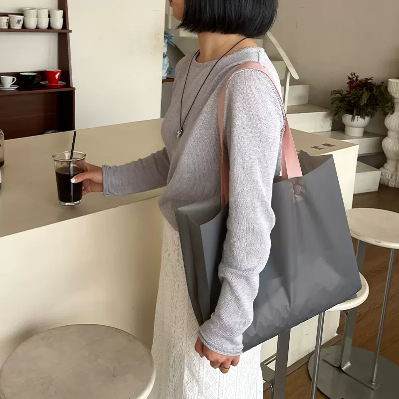 DsgnTouch High-grade clothing store handbags for clothes with plastic bags women's gift packaging shopping bags customized wholesale