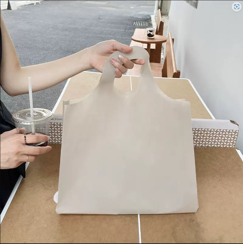 dsgntouch customized canvan wholesale PE plastic poly bag for clothing t-shirt supermarket coffee shop